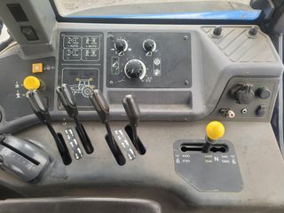 Τρακτέρ New Holland 2006 NEWHOLLAND TM 155-thumb-10