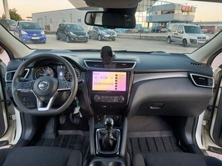 Nissan Qashqai 2018-thumb-8