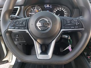Nissan Qashqai 2018-thumb-10