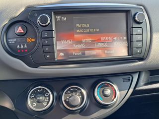 Toyota Yaris 2016 1.3 VVTI-thumb-13