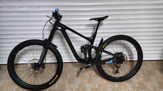 Downhill - Enduro - Trail Giant 2021 Reign advance