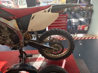 Honda CRF 450R 2002-thumb-6