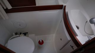 Beneteau 2010 Oceanis 43 Family-thumb-15