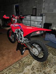 Honda CRF 450R 2021-thumb-1