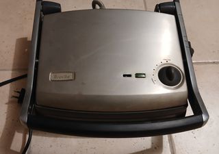 Τοστιέρα - Γκριλιέρα 2400W Breville HealthSmart TG870