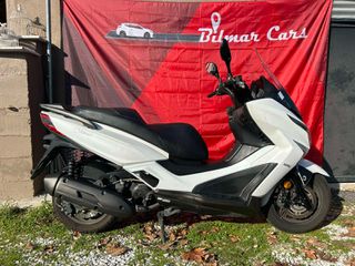Kymco X-Town 125i 2018-thumb-2