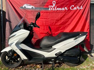 Kymco X-Town 125i 2018-thumb-3