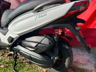 Kymco X-Town 125i 2018-thumb-8
