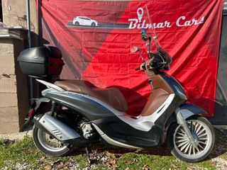 Piaggio Beverly 300 2018-thumb-2