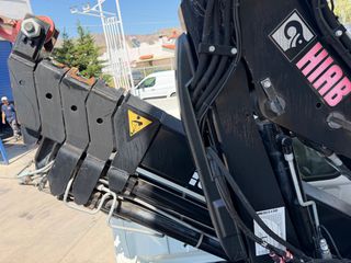 Γερανός-Φορτηγά Με Γερανό Mitsubishi 2009 Canter 6c15 4 υδραυλικά βελονιά HIAB XS-thumb-8