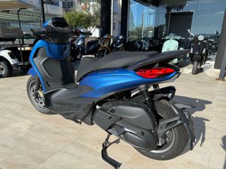 Piaggio Beverly 400 2025 SPORT-thumb-3