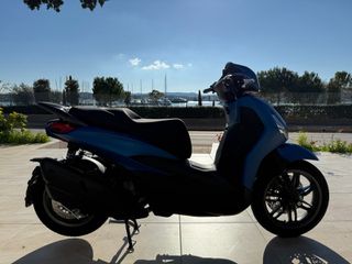 Piaggio Beverly 400 2025 SPORT-thumb-7