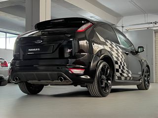 Ford Focus 2009 ST-thumb-6