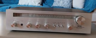 ΡΑΔΙΟΕΝΙΣΧΥΤΗΣ   AKAI   AA - 1010