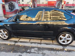 Ford Focus 2008 ST LINE-thumb-7