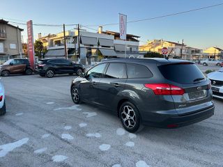 Ford Focus 2017-thumb-11
