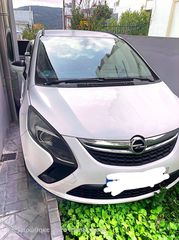 Opel Zafira Tourer 2015