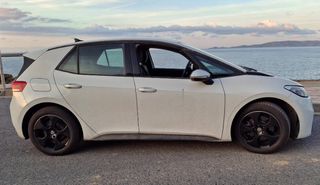 Volkswagen ID.3 2021-thumb-2
