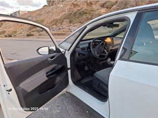 Volkswagen ID.3 2021-thumb-5