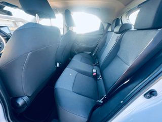 Toyota Yaris 2021 1.0 12V BUSINESS-thumb-21