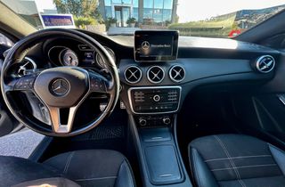 Mercedes-Benz CLA 180 2015-thumb-12