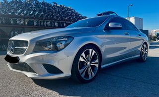 Mercedes-Benz CLA 180 2015-thumb-3