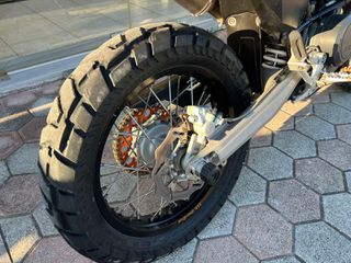 KTM 690 Enduro 2012-thumb-6