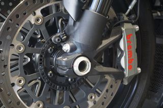 Ducati Diavel 2017 1200 DARK-thumb-20