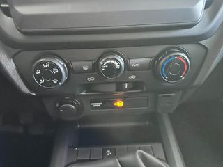 Isuzu D-Max 2026 UTILITY 4x4 ΠΡΟΣΦΟΡΑ!! ΤΙΜΗ ΜΕ ΦΠΑ-thumb-19