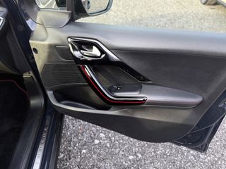 Peugeot 2008 2016 GT-LINE panorama-thumb-23