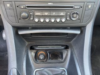 Citroen C5 2009 C5 COMFORT 1,8I (125 HP)-thumb-25