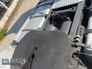 Scania 2015 R520 EURO6 PORSCHE EDITION STREAMLINE-thumb-14