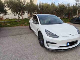 Tesla Model 3 2021 PERFORMANCE