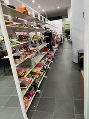 ΡΑΦΙΑ  ΓΙΑ ΚΡΕΜΑΣΤΑ ΚΑΙ  ΓΙΑ ΔΙΠΛΩΜΕΝΑ ΕΝΔΥΜΑΤΑ