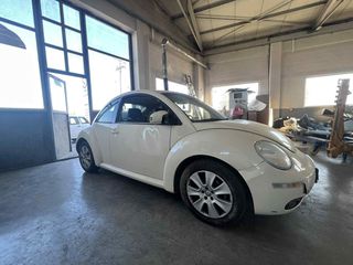 Volkswagen Beetle (New) 2009