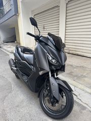 Yamaha XMAX 300 2018-thumb-1