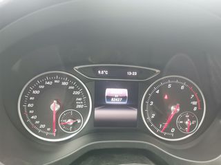 Mercedes-Benz A 180 2018 FACELIFT-thumb-20