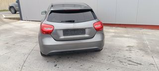Mercedes-Benz A 180 2018 FACELIFT-thumb-16