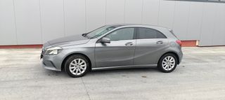 Mercedes-Benz A 180 2018 FACELIFT-thumb-32