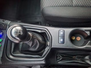 Toyota Hilux 2018 4X4 HILUX μιαμιση καμπινα-thumb-18
