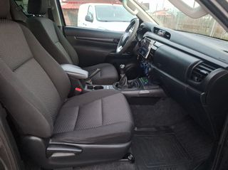 Toyota Hilux 2018 4X4 HILUX μιαμιση καμπινα-thumb-29