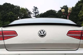 Αεροτομή Μαύρη Γυαλιστερή VW Passat B8