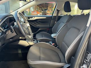 Ford Focus 2019 1.5 EcoBlue TDCi Cool&Connect 120HP 6SPEED-thumb-9