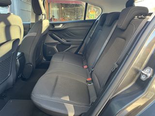 Ford Focus 2019 1.5 EcoBlue TDCi Cool&Connect 120HP 6SPEED-thumb-10