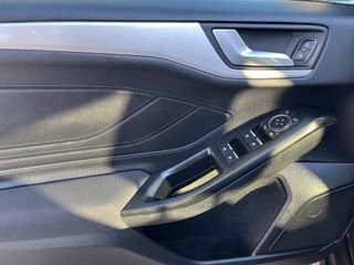 Ford Focus 2019 1.5 EcoBlue TDCi Cool&Connect 120HP 6SPEED-thumb-18