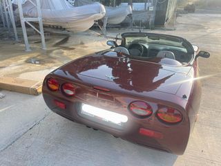 Chevrolet Corvette 2003 50th Anniversary Special Edition-thumb-11