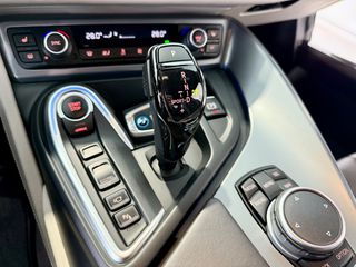 Bmw i8 2017 64.800KM ! ΚΑΤΑΣΤΑΣΗ ΒΙΤΡΙΝΑΣ !-thumb-21