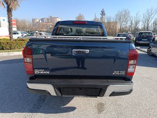 Isuzu D-Max 2015 GRAVITY LS-thumb-4
