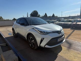 Toyota C-HR 2022-thumb-1