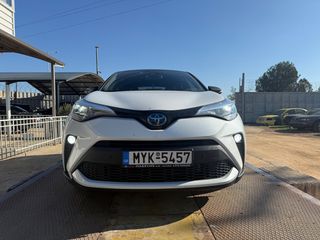 Toyota C-HR 2022-thumb-12